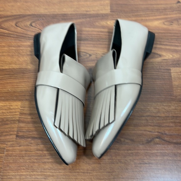 Marc Fisher Nude Kiltie Loafers Sz 5.5 M - Picture 5 of 9